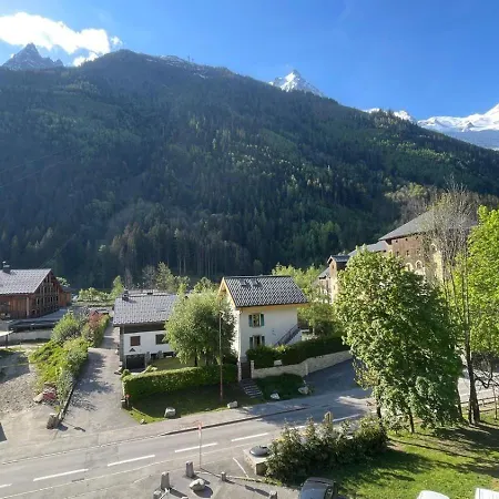 Apartment Appt Les Cosmiques - Vue Mont Blanc - 4 Personnes *